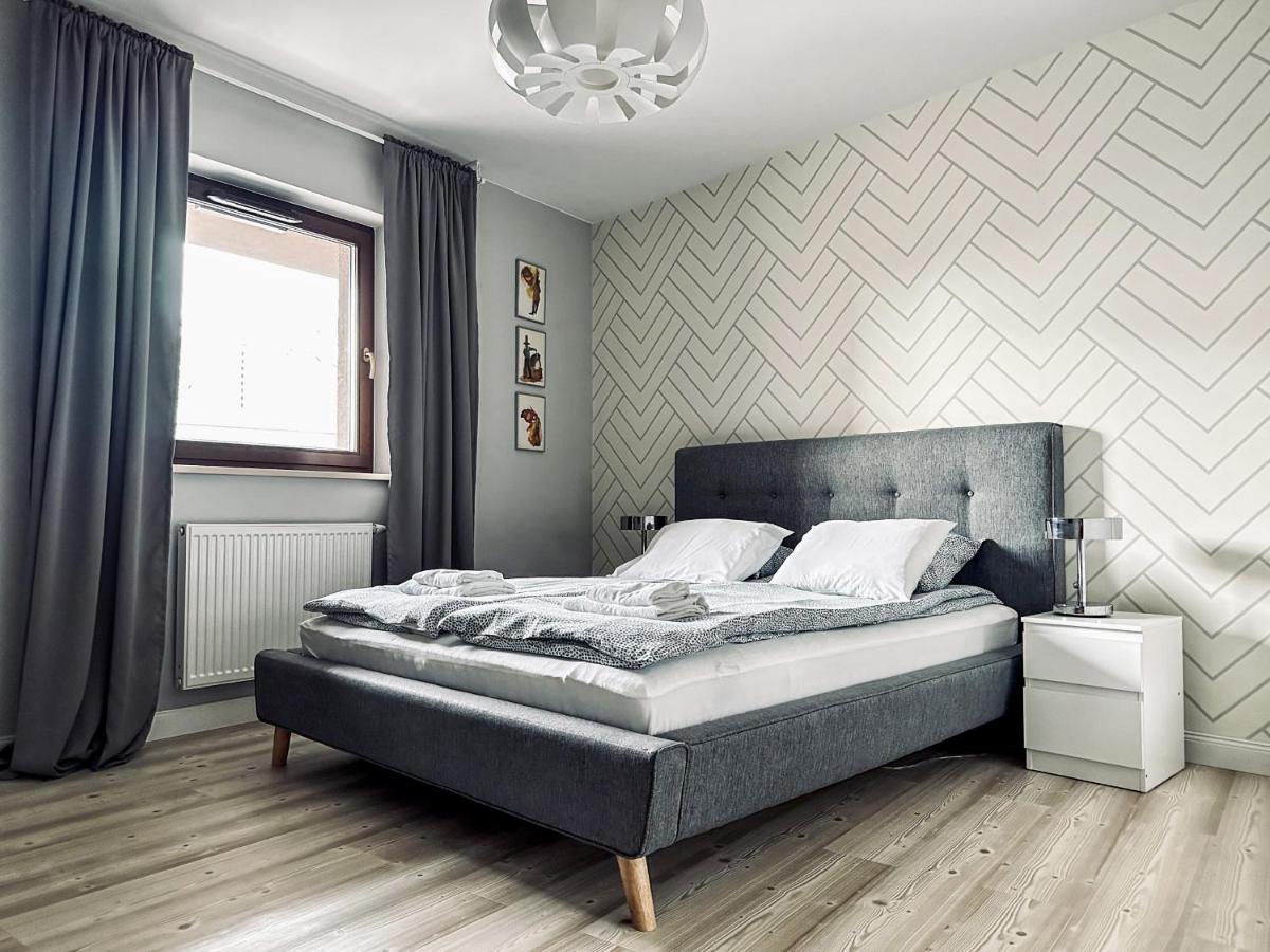 Cozy Apartment In Old Chocolate Factory Krasków Exterior foto